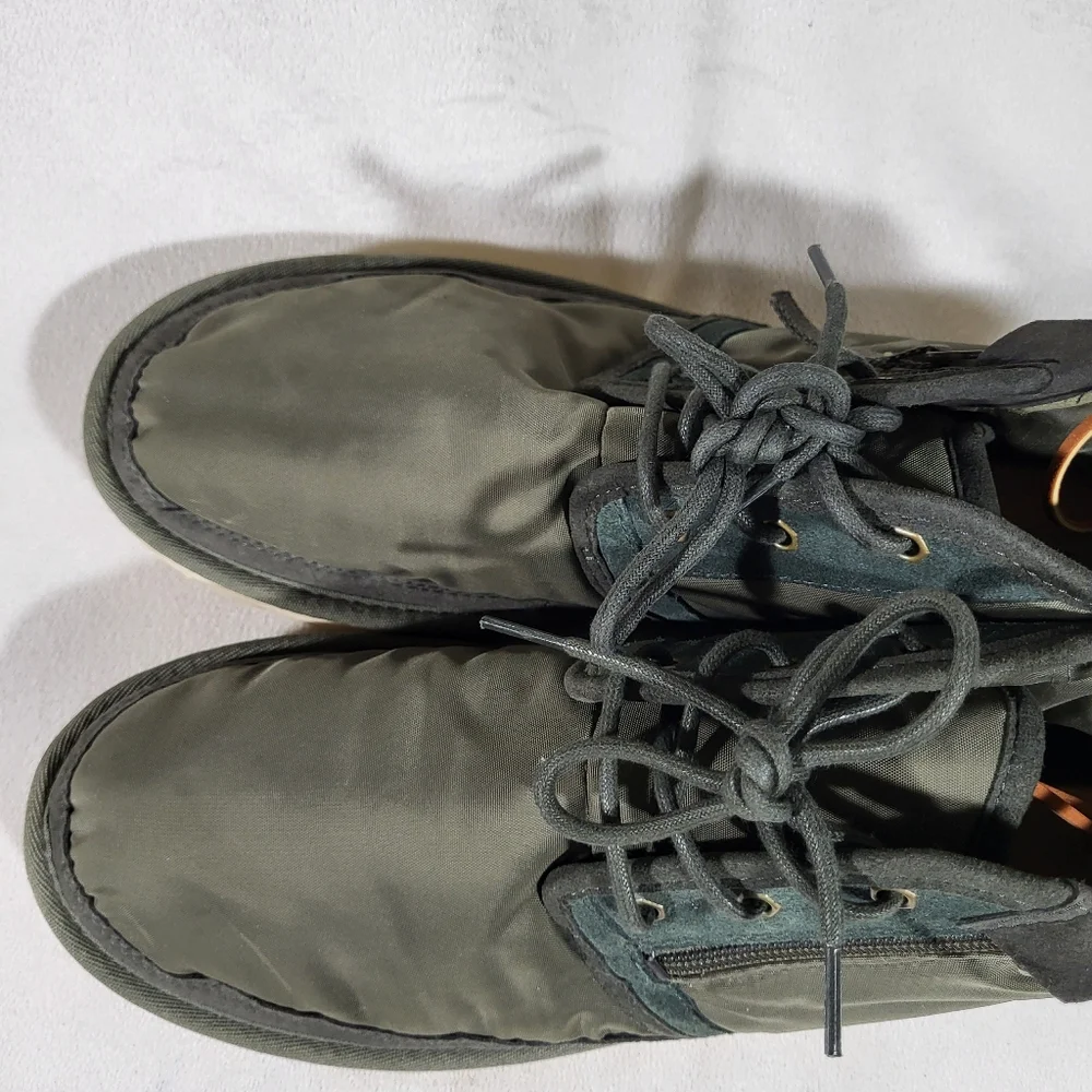 UGG Neumel Mid Boots MLT Zip Style 1102430 Size 11